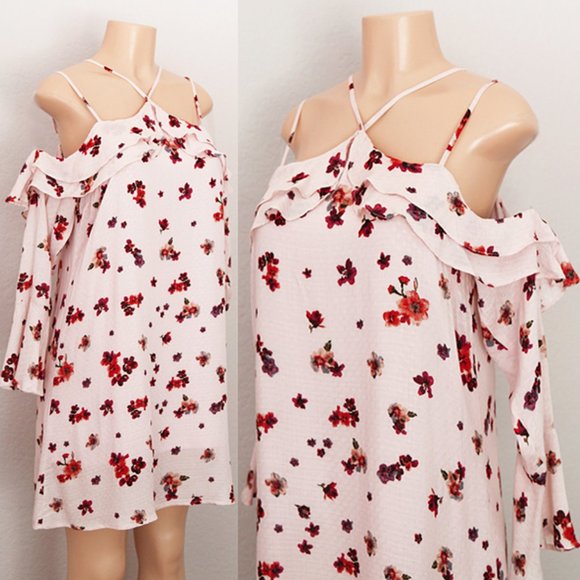 En Creme Dresses & Skirts - Blush Rust Floral Off Shoulder Ruffle Halter Dress